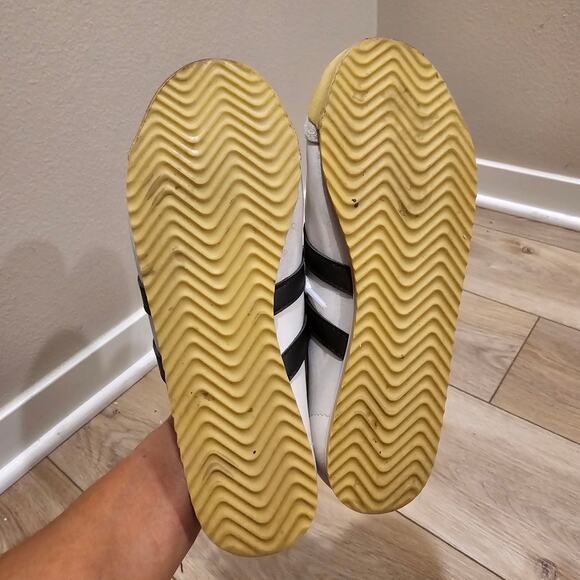 Gola Classics Women's Bullet Leather Sneakers Size 6 - Picture 7 of 7